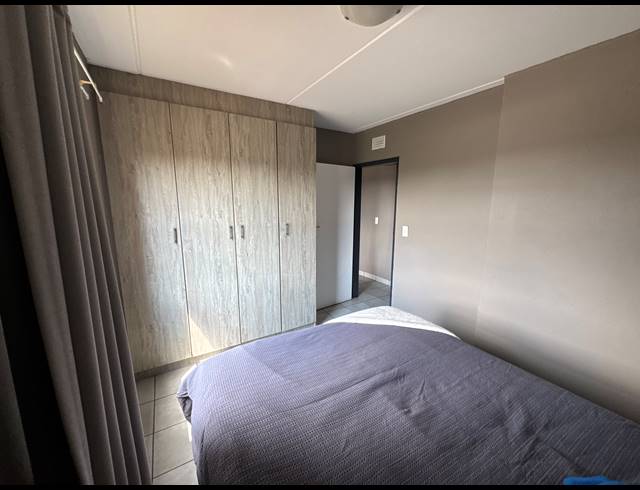 2 BEDROOM APARTMENT FOR SALE IN HEUWELOORD